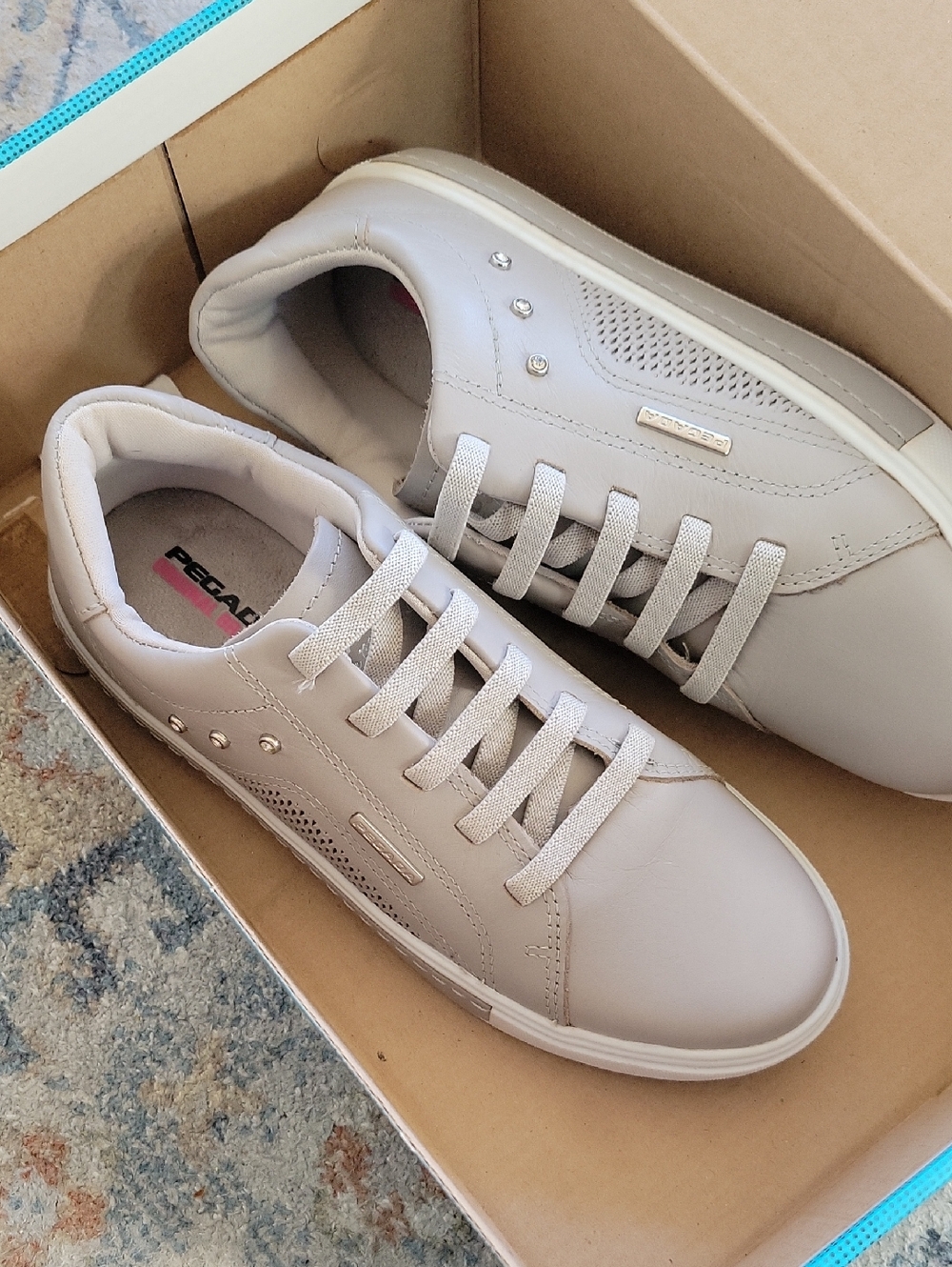 Pegada Napa Sneakers